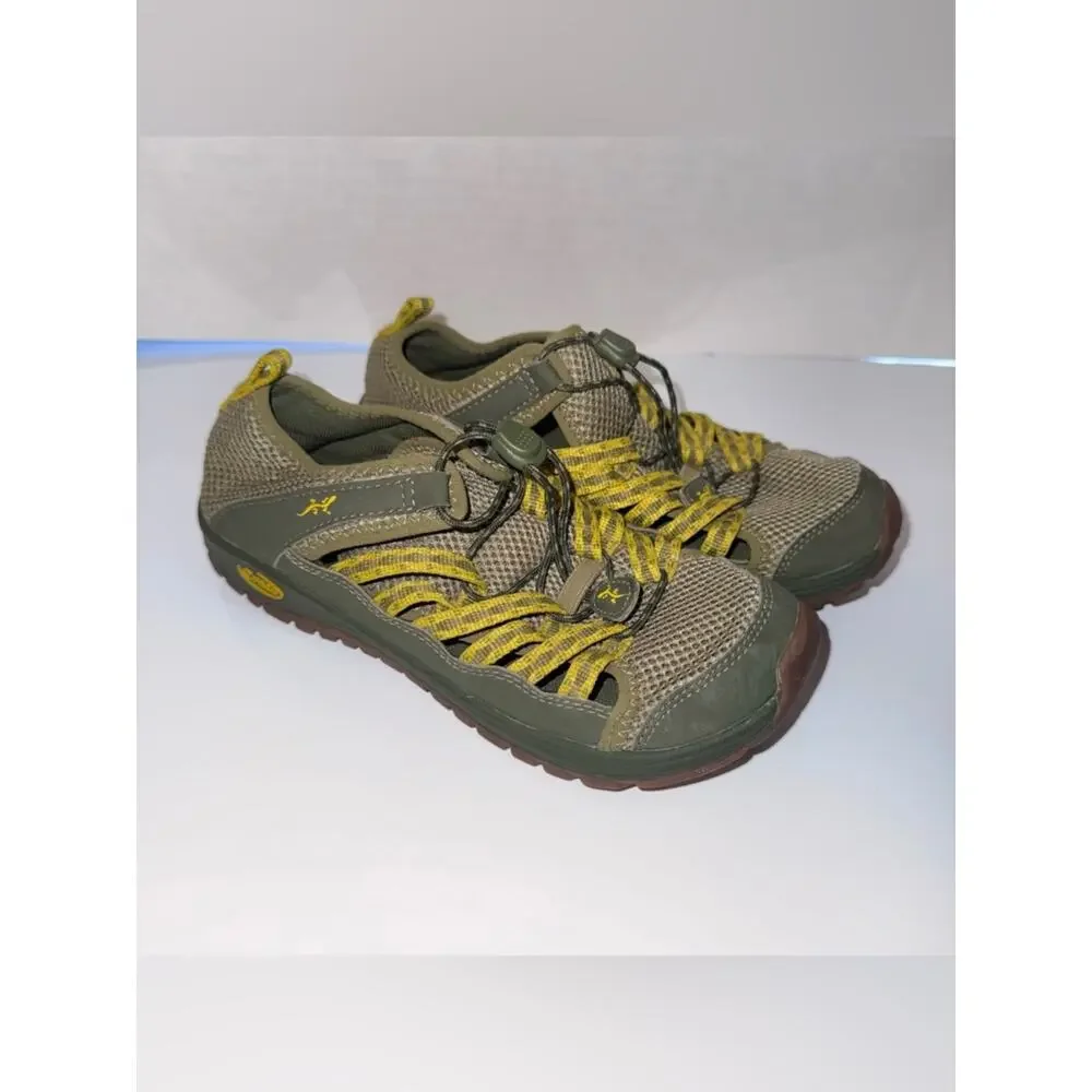 CHACOS Outcross Youth waterproof gorpcore athletic hiking shoe 5